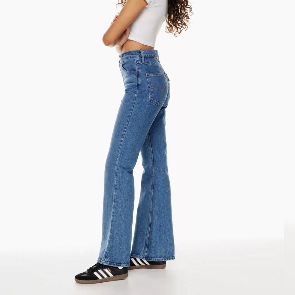 Levi’s 70’s high flair